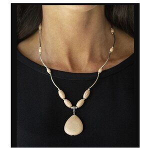 🏆Natural Howlite Stone Tear Drop Silver Tone Pendant Necklace
